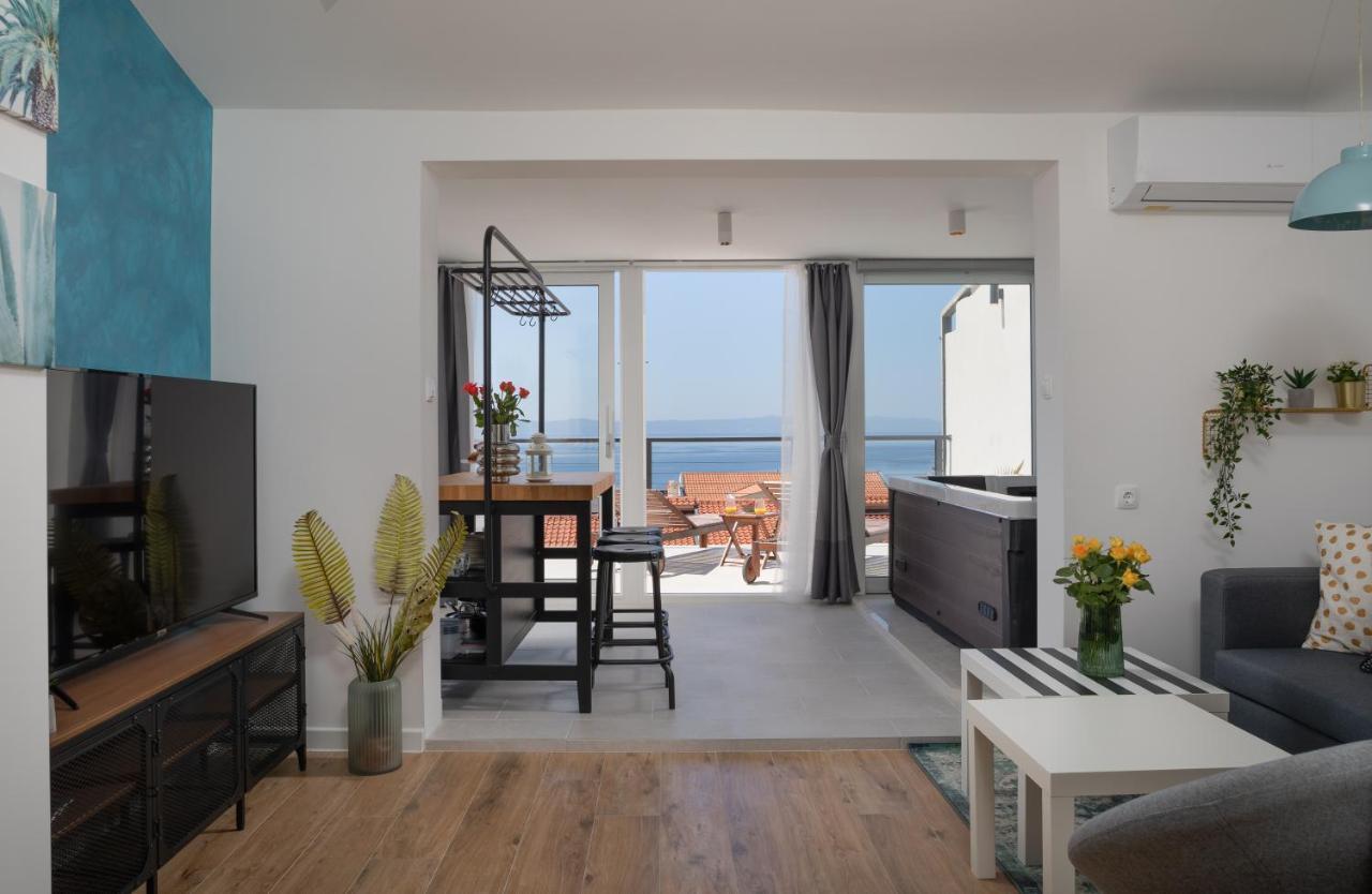 Apartament Left & Right With Jacuzzi, 4 Stars